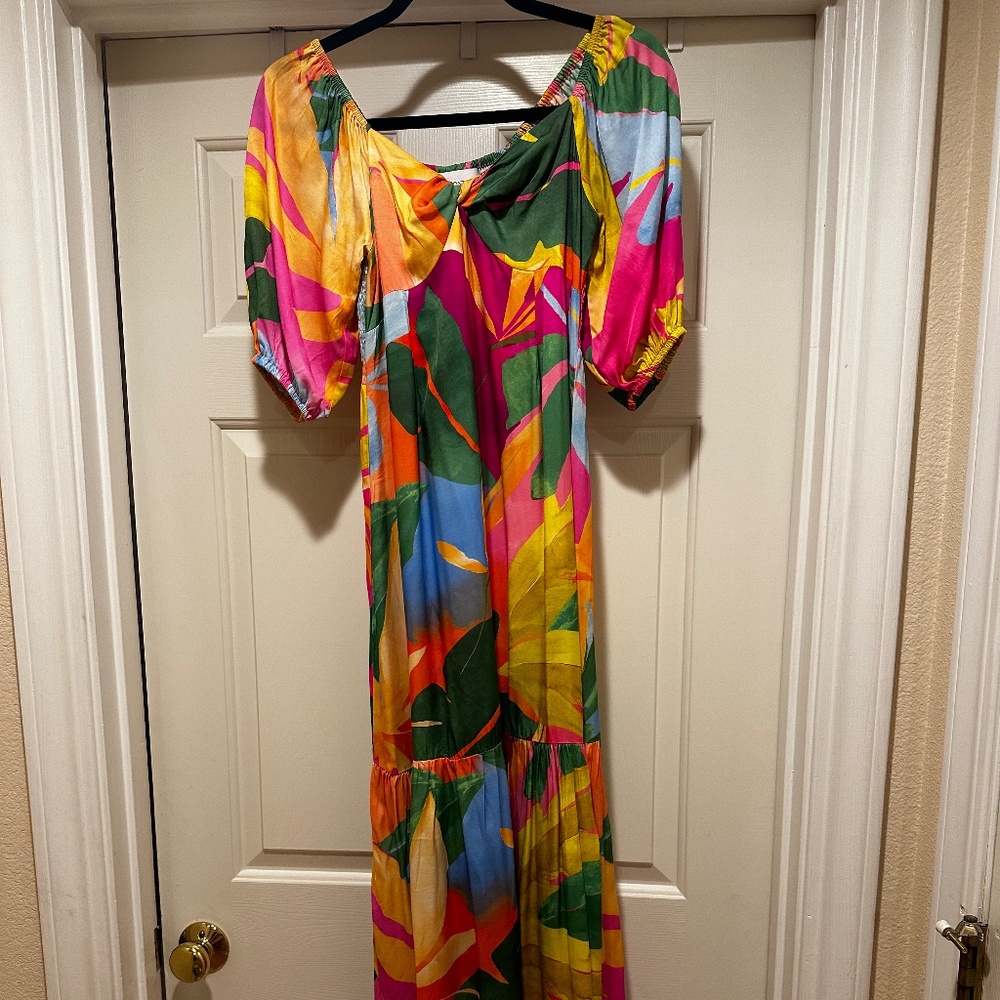 Dress - Picture 4 of 6